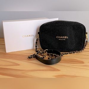 CHANEL sling